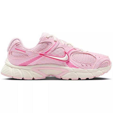 Nike V5 Women's Runner Shoes