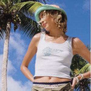 Roxy x Aéropostale Collaboration New Arrivals