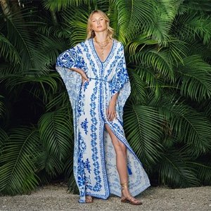 Alice + Olivia Sale