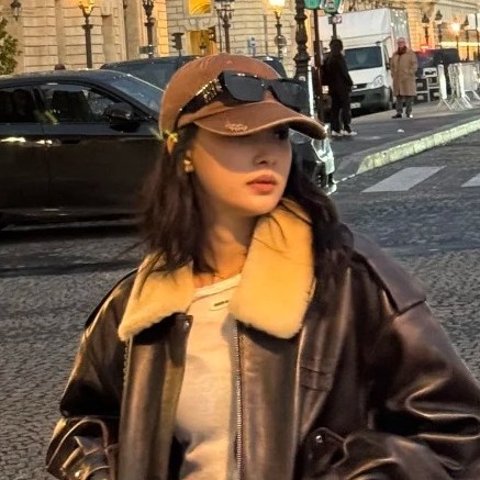 Miu Miu Rectangular Frame Sunglasses