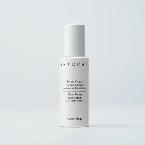 Blanc Peony Face Serum Dark Spot Corrector