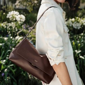 Coach New Chelsea Handbag Styling Guide