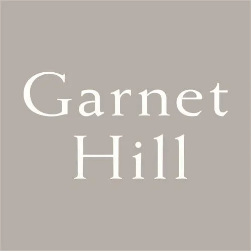 Garnet Hill logo