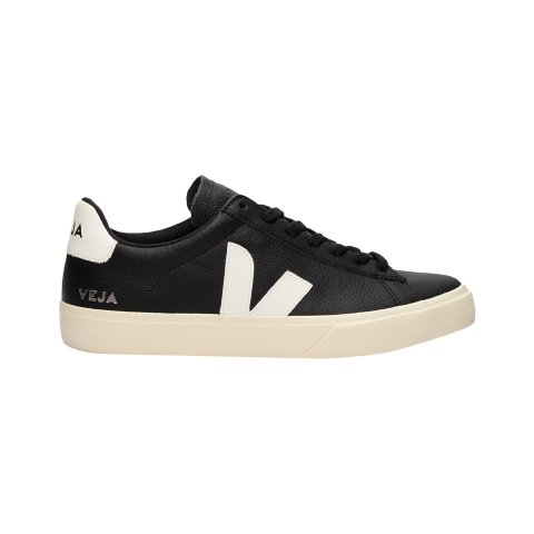 Veja Classics Leather Sneaker