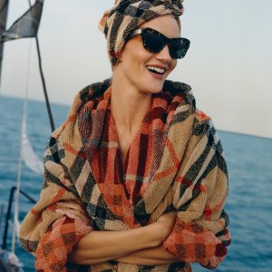Gilt Brand Sale