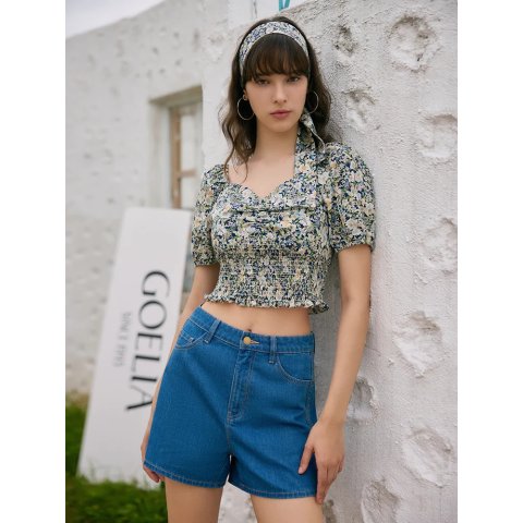 GOELIA Floral Square Neck Puff Sleeve Blouse