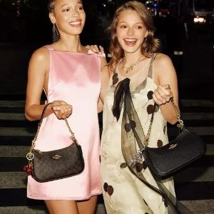 COACH Outlet Memorial Day Deals