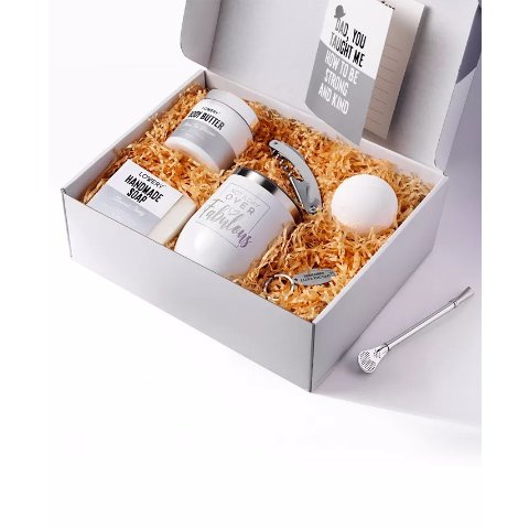 Lovery Men's Body Care Spa Gift Set 9 Piece