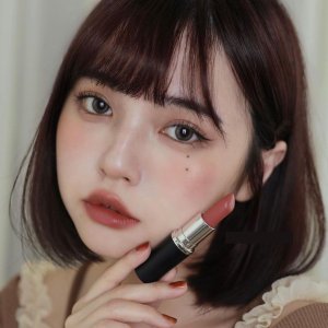 MAC Cosmetics Lip Products Sale