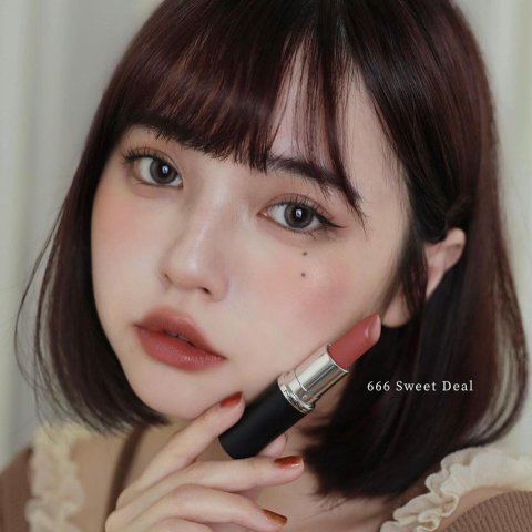 M.A.C M·A·CXIMAL SILKY MATTE LIPSTICK