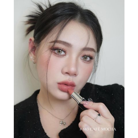 M.A.C M·A·CXIMAL SILKY MATTE LIPSTICK