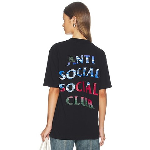 Revolve Fine Wind Clear Morning Tee Black