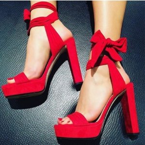 Shoe Sale @ Saks Fifth Avenue