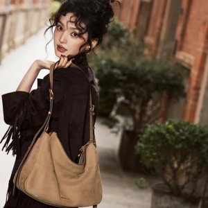 Saks Fifth Avenue Fashion Flash