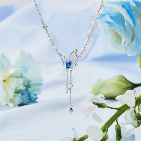 Butterfly Pearl Y Necklace