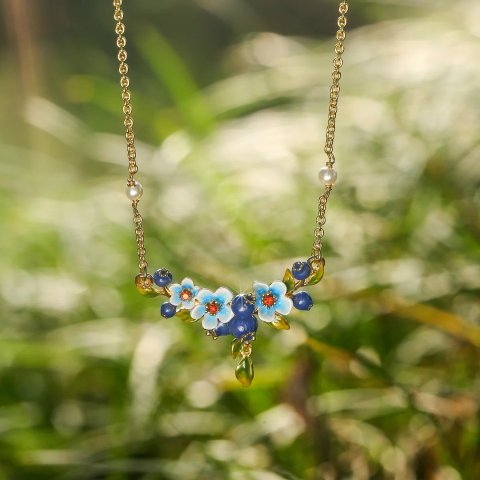 Selenichast 18K Gold Blueberry Blossom Charm Necklace