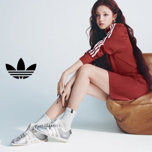 SHOP SIMON Sitewide Sale